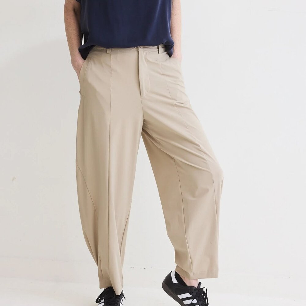 NEW Ruti Detail Oriented Tapered Pants, BLACK